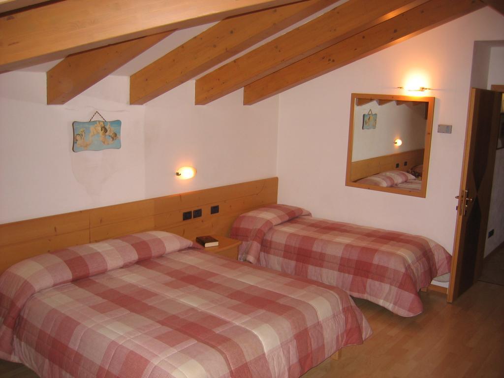 Dolomiti Hotel Olimpia Andalo Zimmer foto